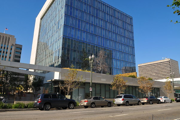 B LAPD HQ Main ST