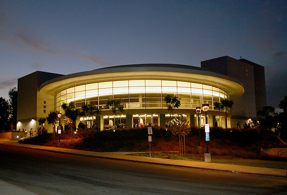 F College of the Canyons  - Performing