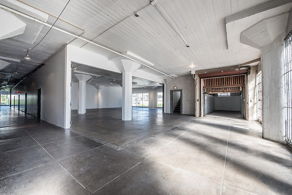 CornerLoft 3 DoorsOpen-1