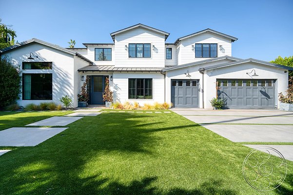 modern-farmhouse-18-99