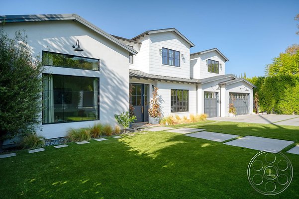 modern-farmhouse-18-100