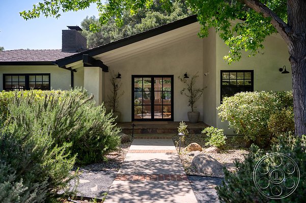 modern-farmhouse-6-2