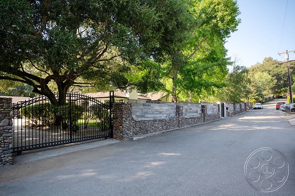 modern-farmhouse-6-86