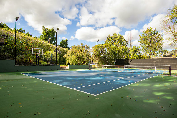 UNIVERSAL-D453-EN-87