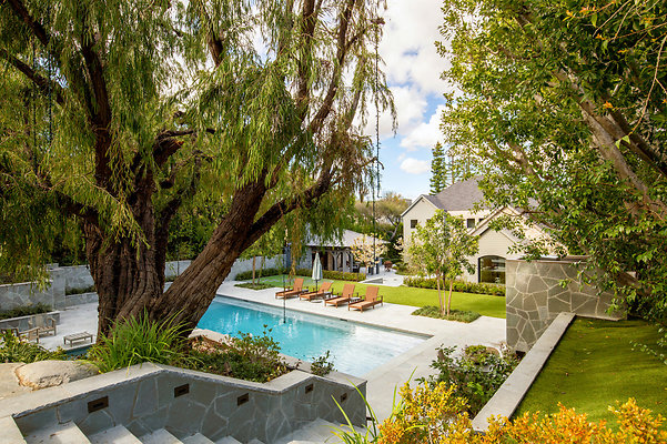 UNIVERSAL-D453-EN-86