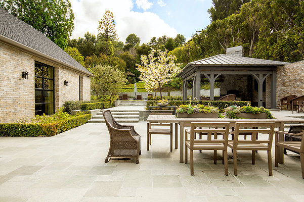 UNIVERSAL-D453-EN-96