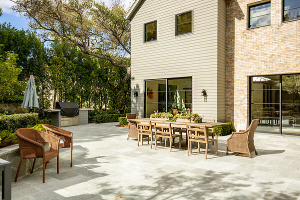 UNIVERSAL-D453-EN-95