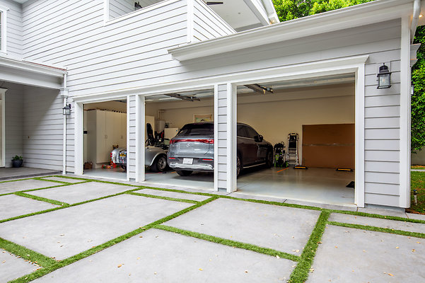 UNIVERSAL-D321-EN*-46