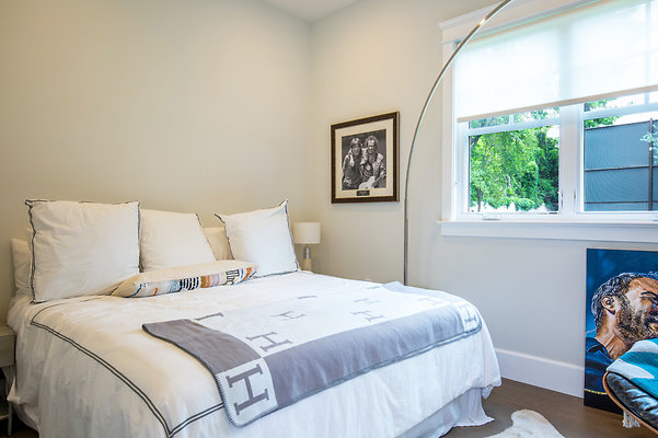 UNIVERSAL-D321-EN*-49