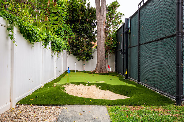 UNIVERSAL-D321-EN*-57