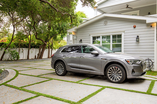 UNIVERSAL-D321-EN*-34