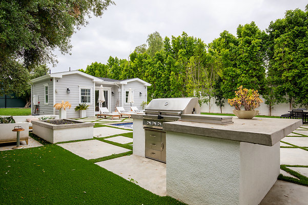 UNIVERSAL-D321-EN*-69