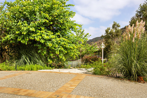 UNIVERSAL-D529-LA-102