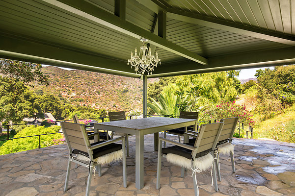 UNIVERSAL-D529-LA-139