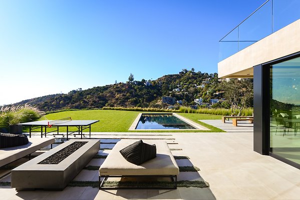 UNIVERSAL-D581-LA-65