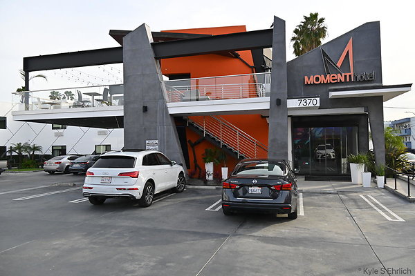 047 Moment Hotel 047 Moment Hotel