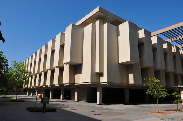 236 CSU Los Angeles-Library and Bookstore 236 CSU Los Angeles-Library and Bookstore
