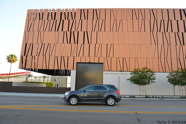 1033 Wallis Arts 1033 Wallis Arts