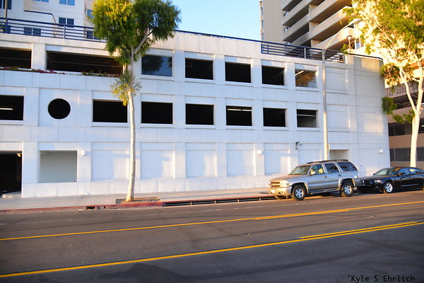 306 Seaside Way  Long Beach