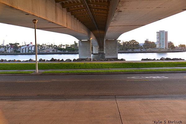 185 Shoreline and Queensway