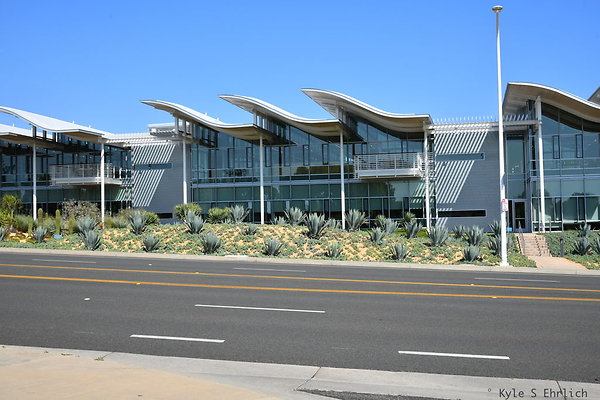 304 Newport Civic Center B