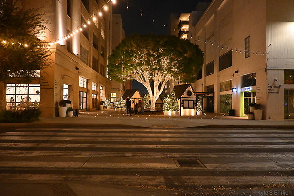 14 Market Row and Center St Holiday Decorations 14 Market Row and Center St Holiday Decorations