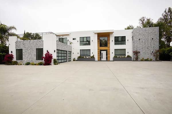 590 WFL - 00109-West San Fernando Valley