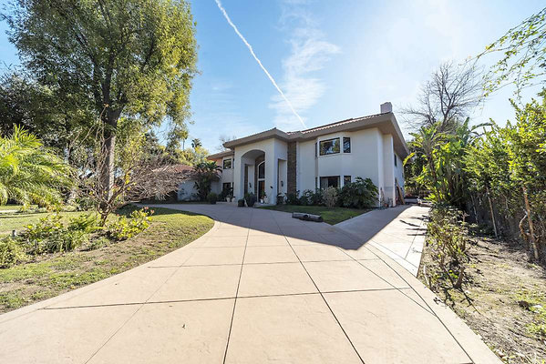 571 CAST Encino 8412