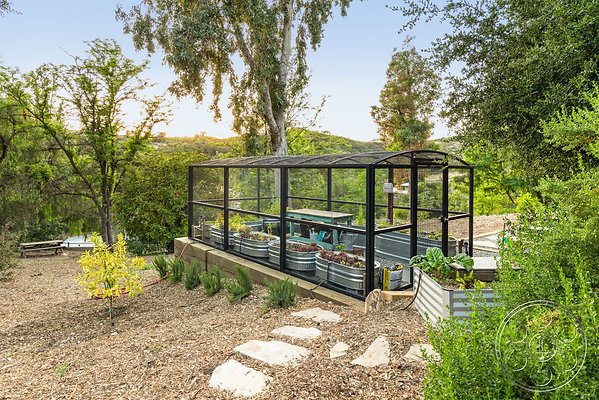 modern-409-127 modern-409-127