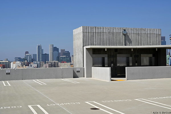 11 Rooftop B - Avail All Day